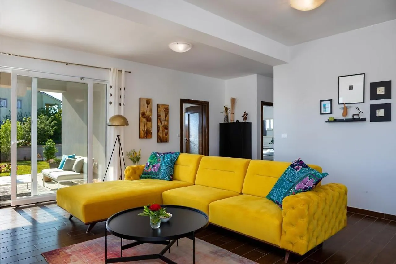 Holiday House With Pool Near Rovinj Brajkovići 0*,  Hırvatistan